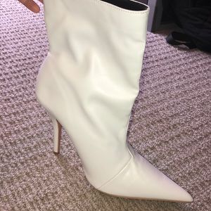 White pointed boots
